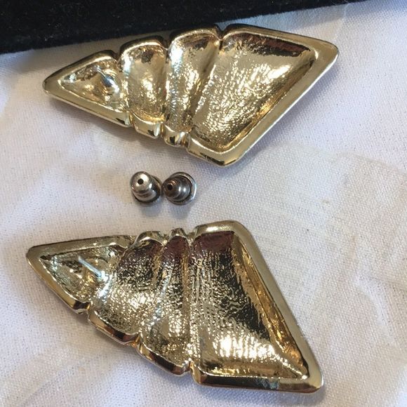 Vintage 80’s Enamel Pierced Earrings - Picture 3 of 4